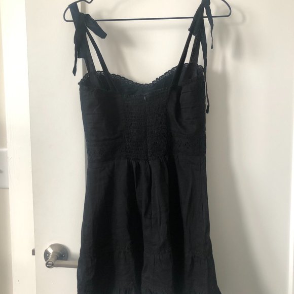 Reformation 'Maeve' Mini Dress - Picture 3 of 6